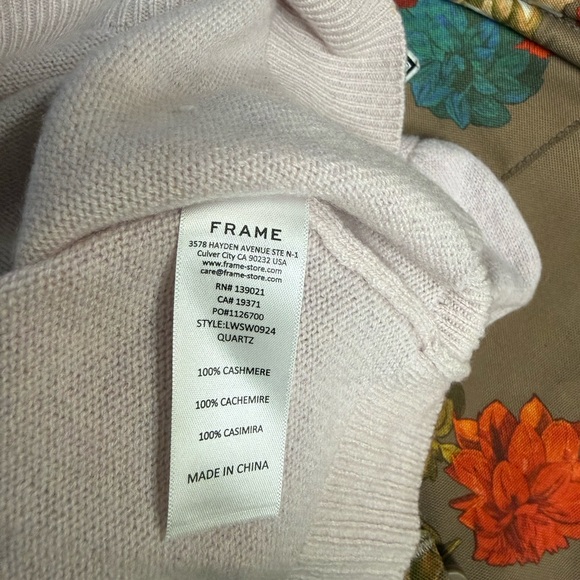 Frame Denim Women's Soft Cashmere Blush Sweater - Picture 4 of 4